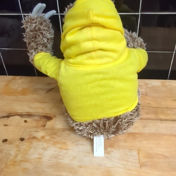 Snax The Sloth Mimicking Talking Sloth Plush Creepy Possessed Voice Play Back - Picture 6 of 10